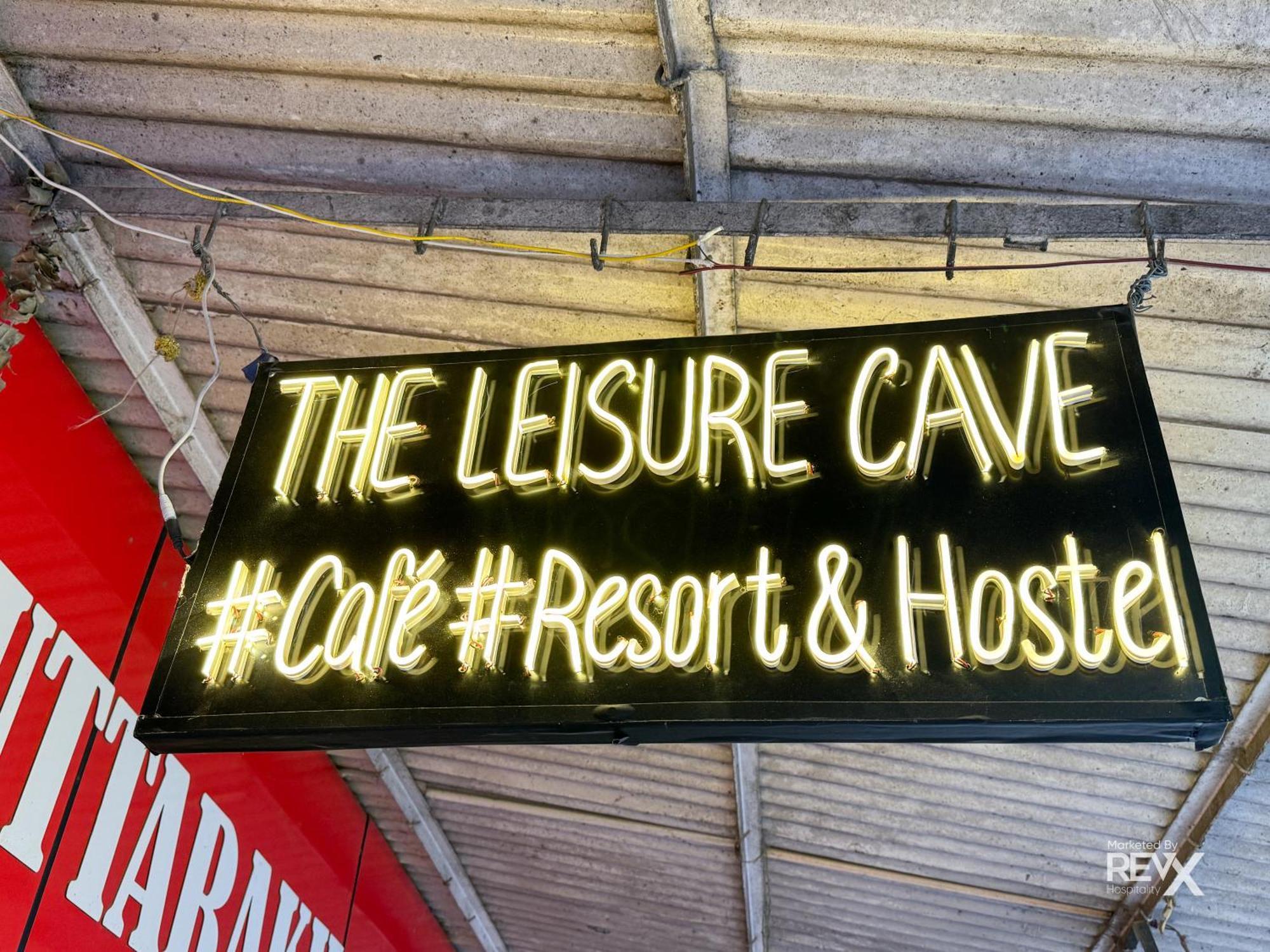 The Leisure Cave On The Ganges Hotel Rishikesh Exterior photo