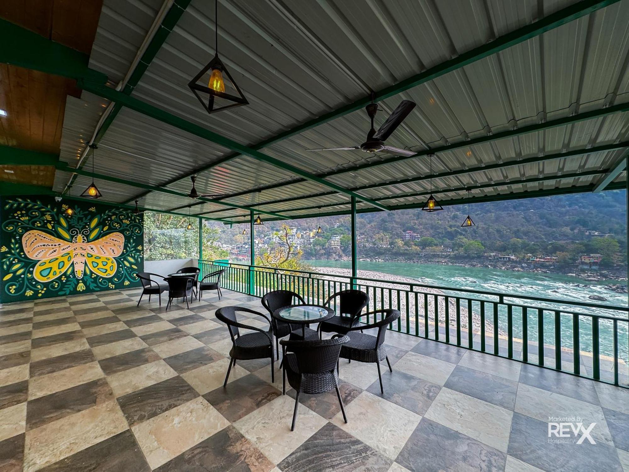 The Leisure Cave On The Ganges Hotel Rishikesh Exterior photo